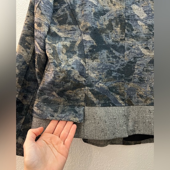 Your new Favorite Blazer - Picture 6 of 11